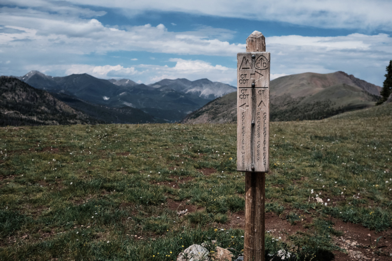 colorado trail collegiate west and collegiate east sign